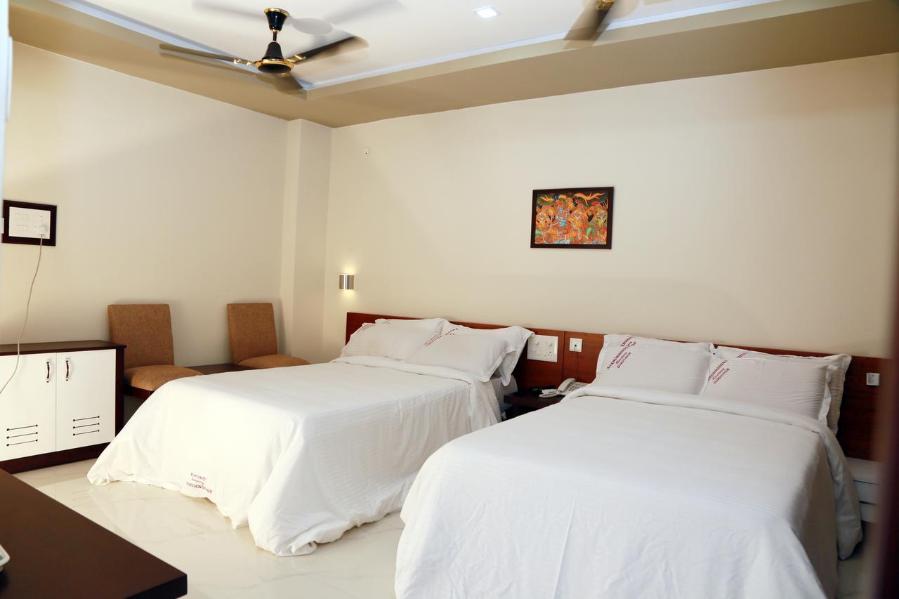 Anandkrishna Residency Hotel Guruvāyūr Exterior foto