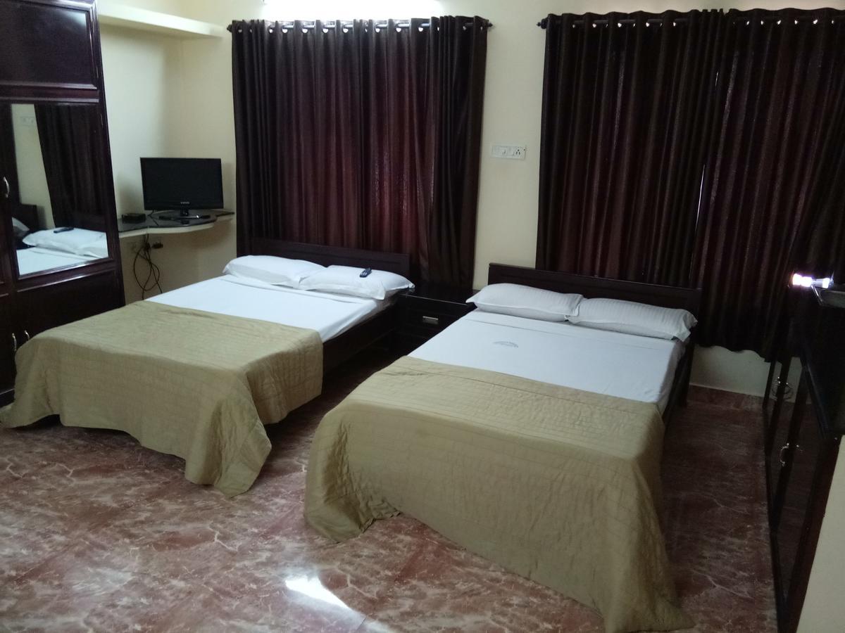 Anandkrishna Residency Hotel Guruvāyūr Exterior foto